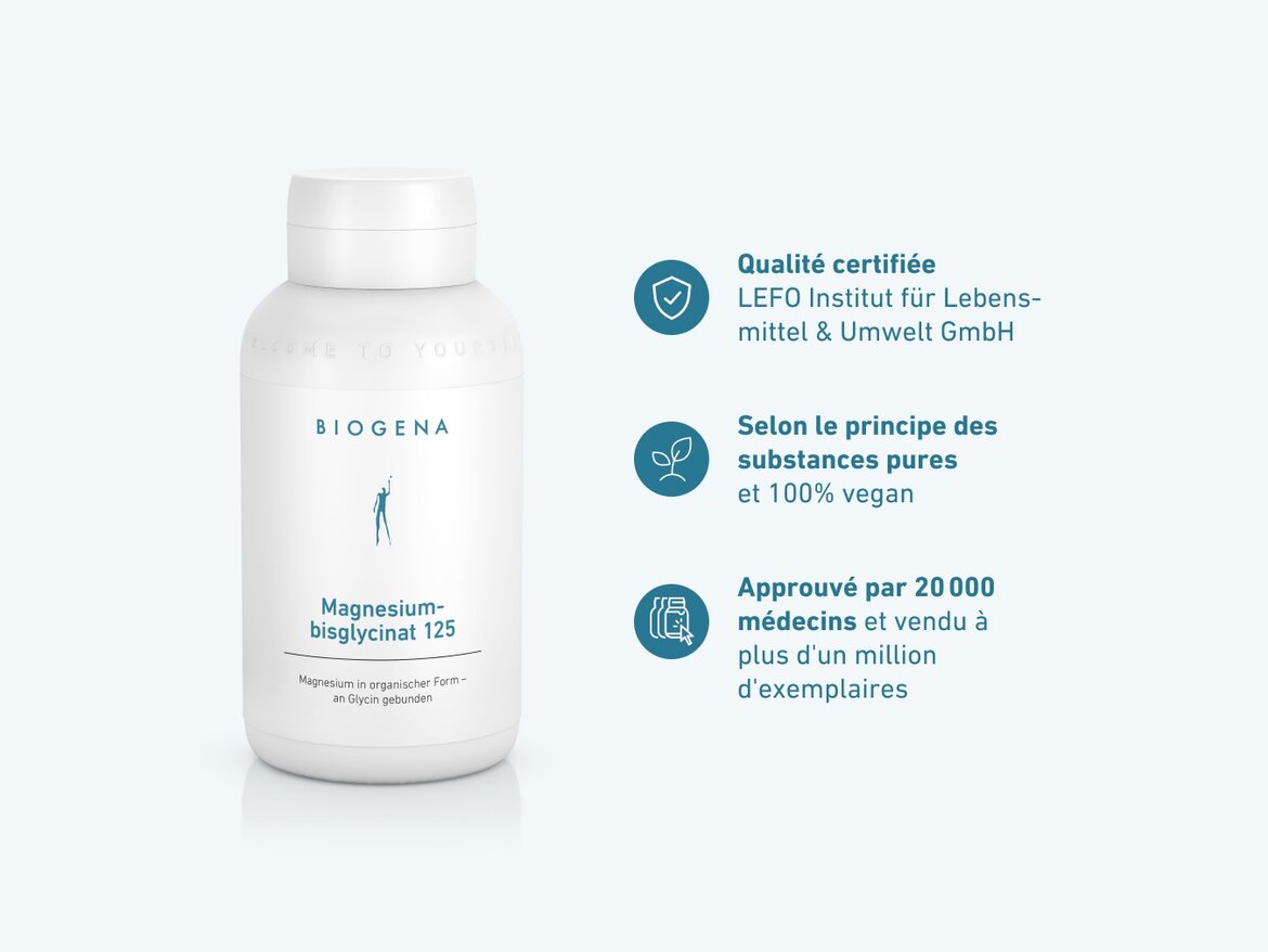 Gros plan sur le flacon Biogena Magnesium-bisglycinat 125 avec pictogrammes. Texte : Qualité certifiée LEFO Institut, principe des substances pures, 100% vegan, approuvé par 20 000 médecins et vendu à plus d’un million d’exemplaires